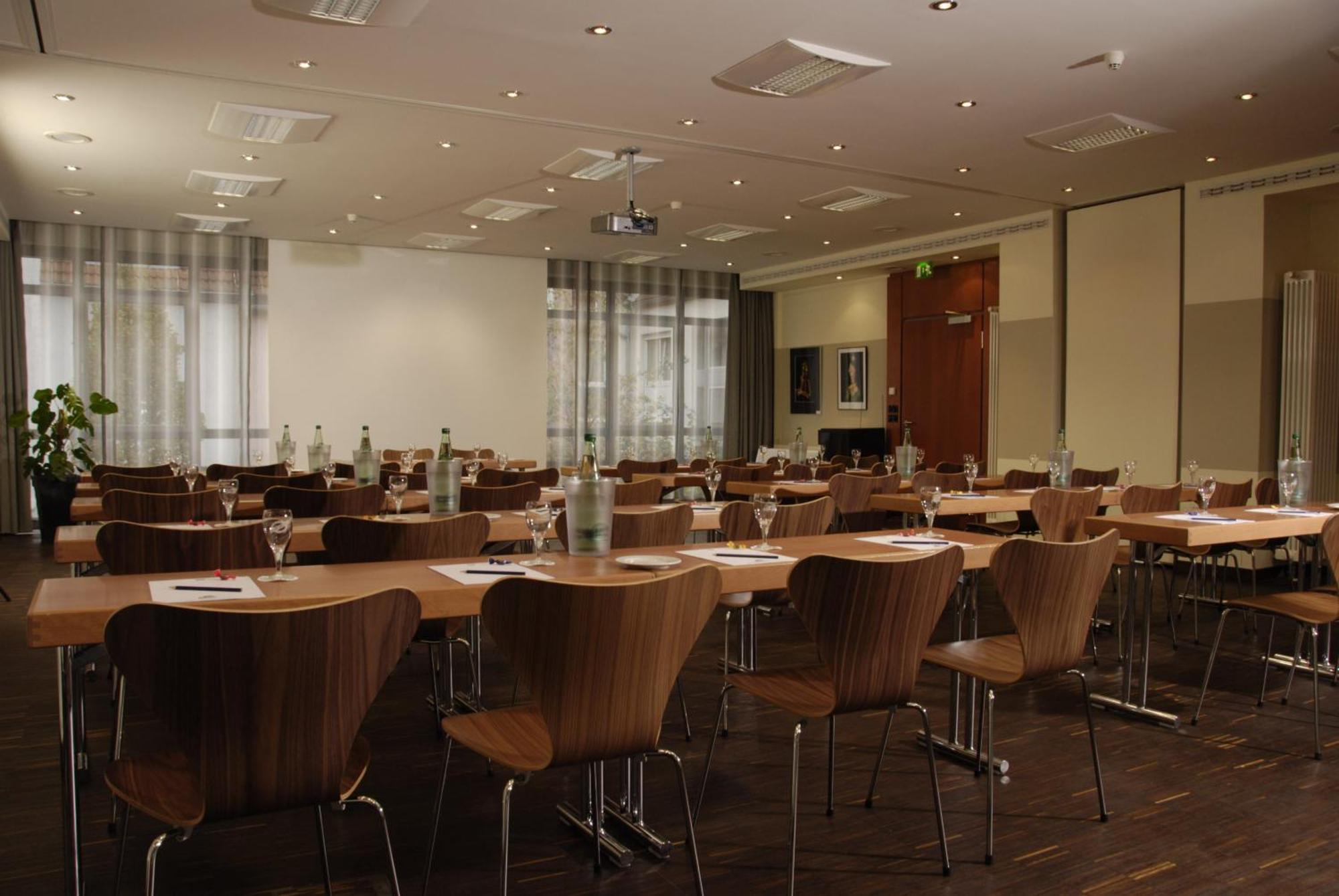 Best Western Hotel Am Strassberger Tor Plauen Buitenkant foto