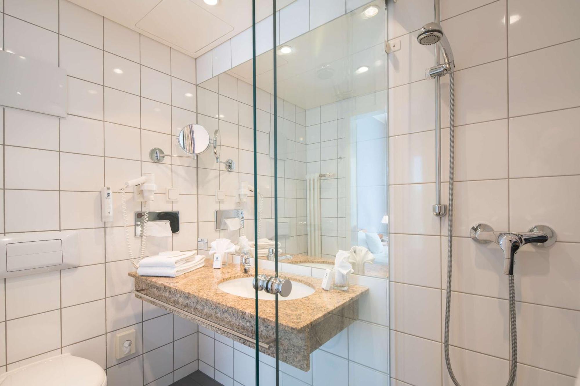 Best Western Hotel Am Strassberger Tor Plauen Buitenkant foto